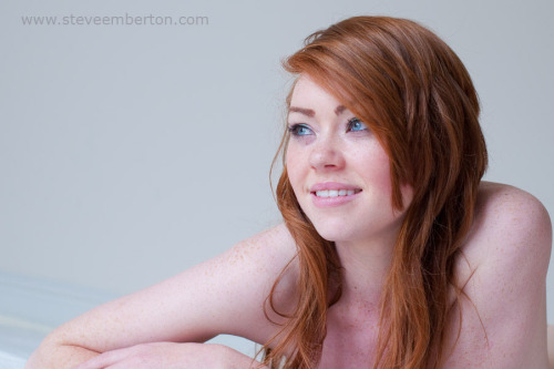 Rebecca Amywww.steveemberton.comAll the girls ==> poin88.tumblr.com/archive