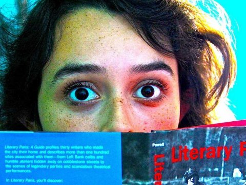 dozens-of-us:  angelclark:  How To Read A 223-Page Novel In Just 77 Minutes  Spritz
