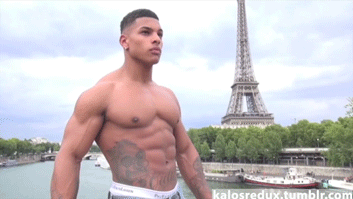 kalosredux:  Marvin Tilliere … this is how you promenade in Paris http://kalosredux.tumblr.com