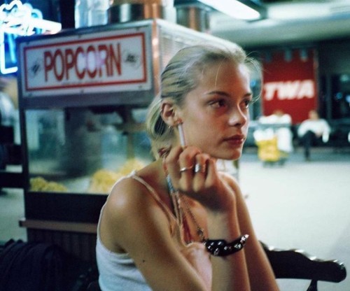 jinxproof:Jaime King, 1996 | ph. Davide Sorrenti© Davide Sorrenti