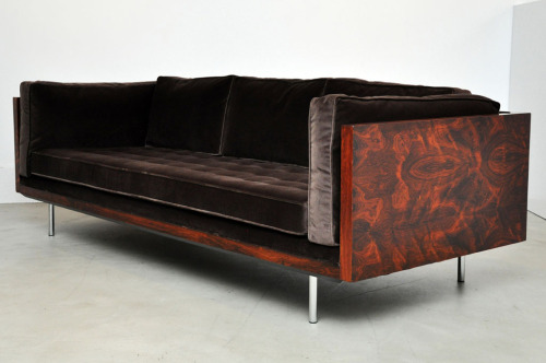 creatio-ex-materia:Rosewood case sofa by Milo Baughman for Thayer-Coggin