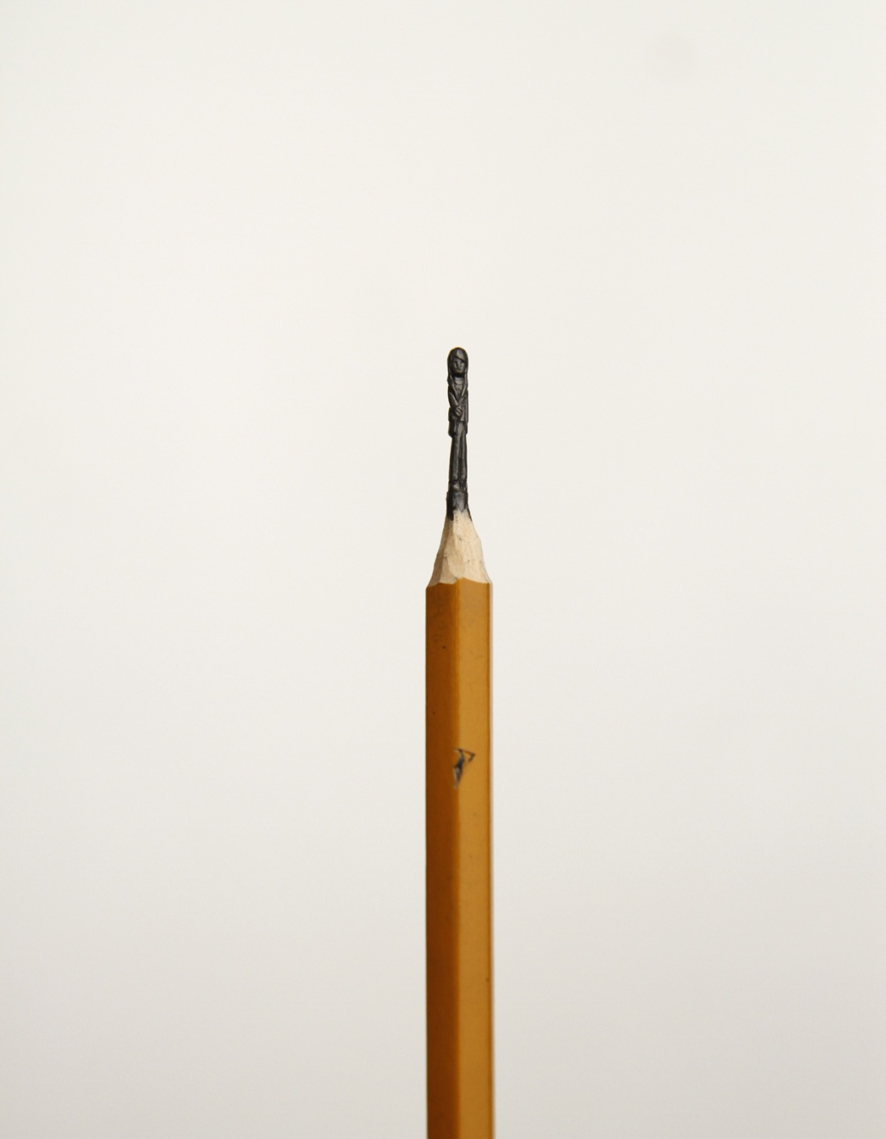 exhibition-ism:  Diem Chau&rsquo;s miniature pencil and crayon sculptures. 