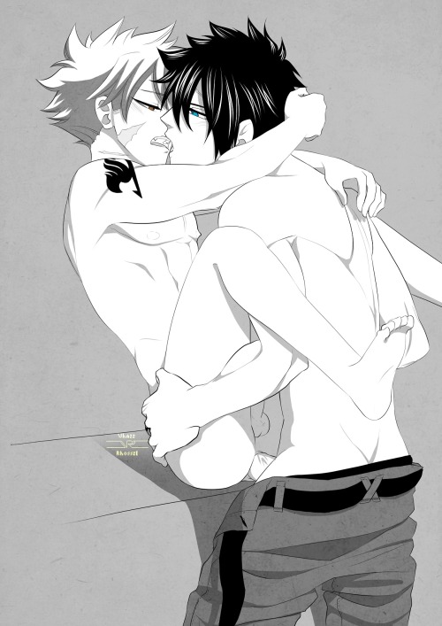 vhazzrhossze:  GraTsu NSFW Monochromecommissioned by @ferbooche​ I REALLY SWEAT A LOT MAKING THIS. IT WAS TOO HOT. no literally. summer heat here is killing me plus drawing this did not help.WHERE’S GRAY’S ICE MAGIC WHEN YOU NEED IT. //fans selfany
