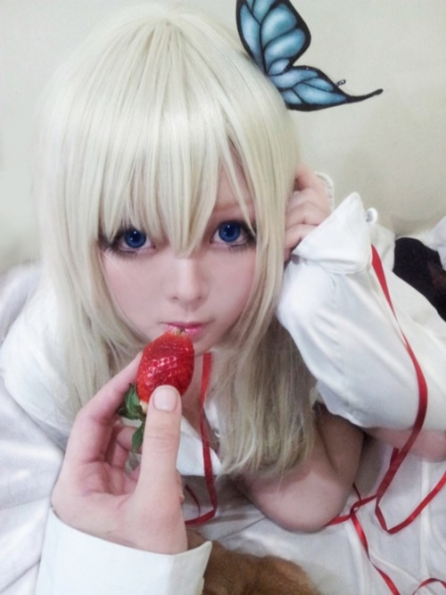 cosplayeverywhere:  Boku wa Tomodahi ga Sukunai adult photos