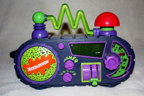 repost-this-image: That radio alarm clock was a masterpiece of kid design. I wanted it so I could fe