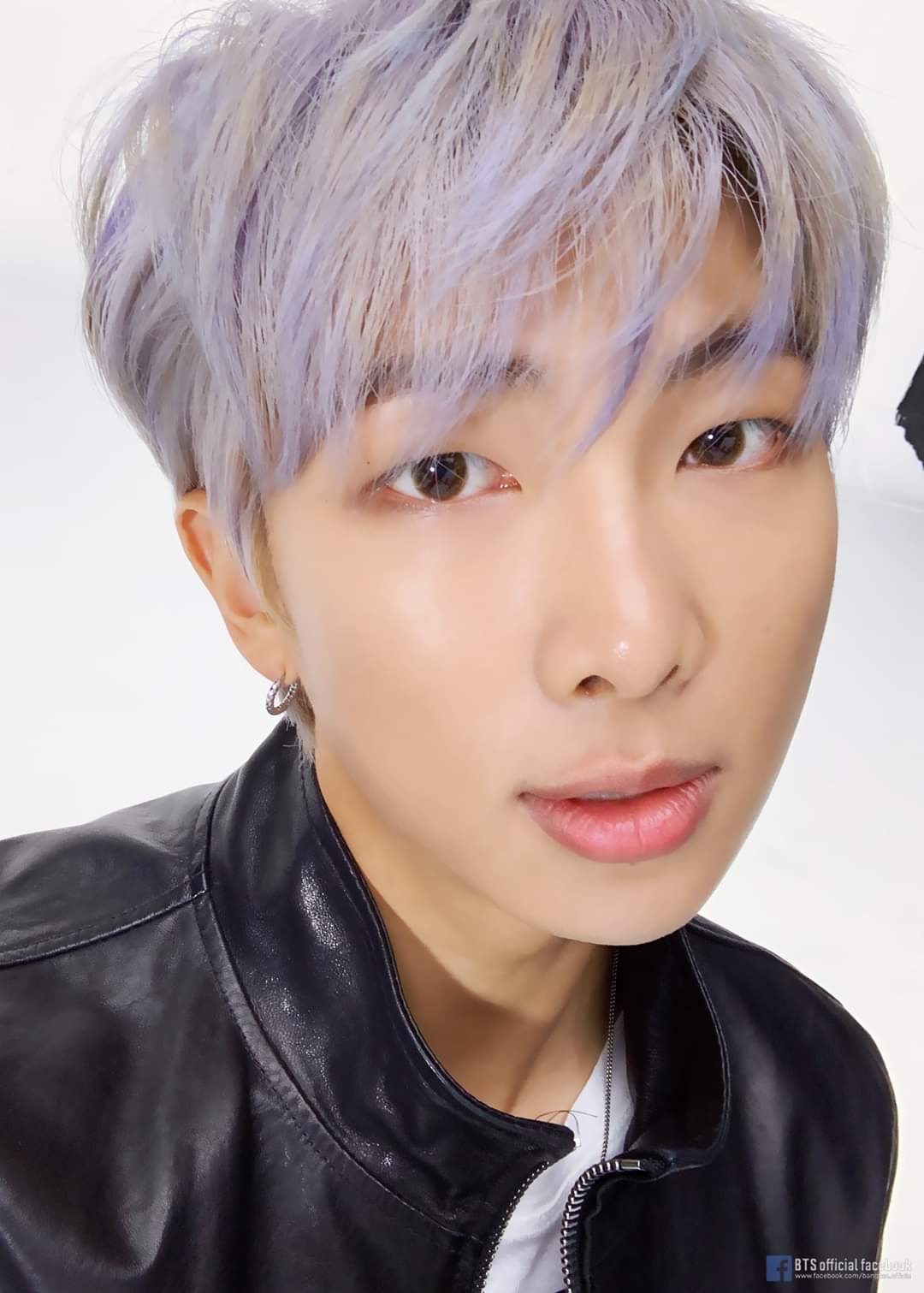 BTS' RM adds a bit of spice to Namjooning with a mirror selca on