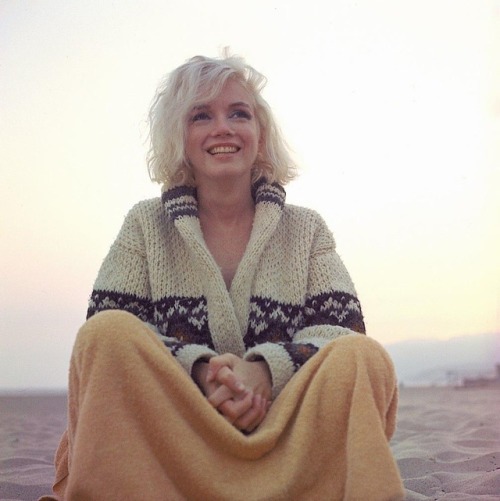 Marilyn Monroe at Santa Monica Beach, June/July 1962. Photo by George Barris.What I always like abou