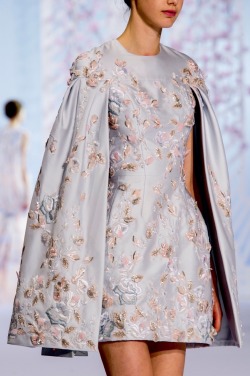 parisfashionhouse:  Ralph &amp; Russo Spring 2016 Couture details 