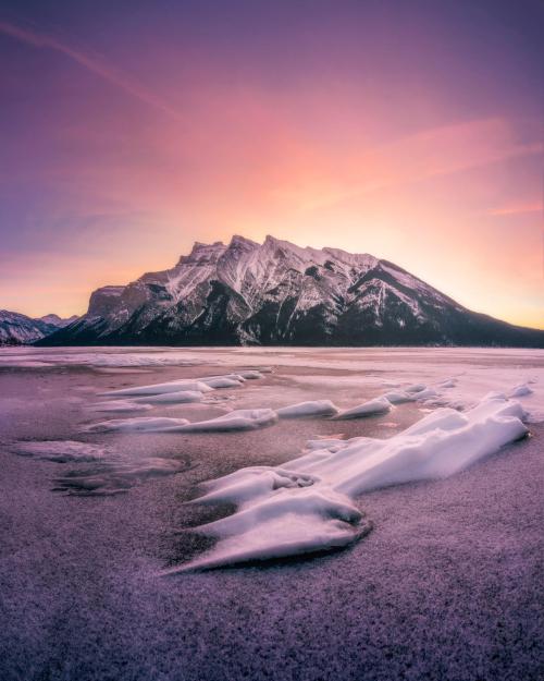 Winter always providing some unique landscapes in the Rockies. Lake Minnewanka, Banff National Park. [OC] [1600x2000] - Author: 5impl3jack on reddit #nature#travel#landscape#amazing#beautiful