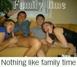 incexisbeautiful: Yes !! That’s the way all family times should always be !!!