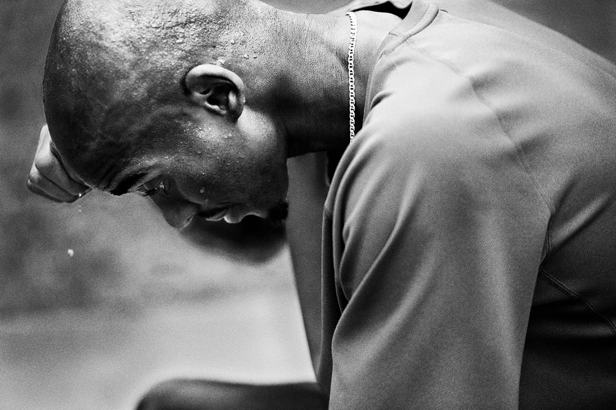 terrietanaka:  CARLOS SERRAO Photographer MO FARAH / NIKE Mo Farah photographed by