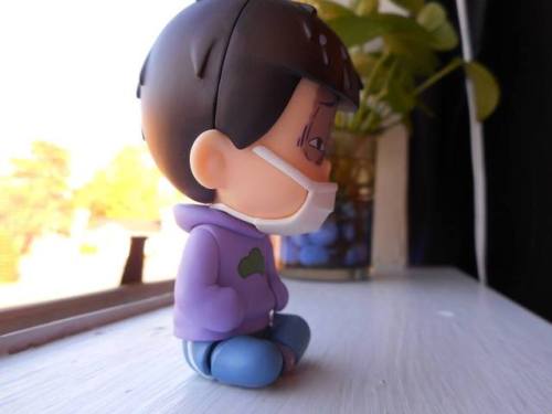 Gonna be selling my Ichimatsu and Karamatsu nendos.-They&rsquo;re both opened but really well taken 