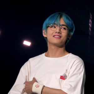 Taehyung X Blue Hair For @jkvjimin[ Cr: 0613data, Namuspromised ]