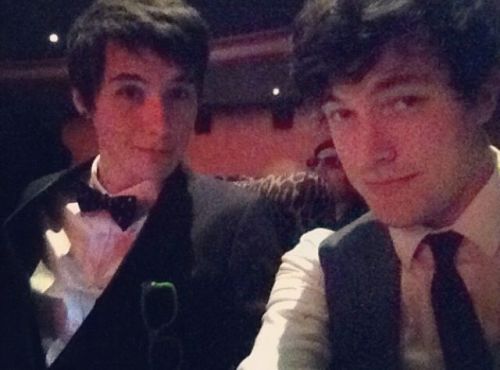 phanshippersxx:phanickingatthedisco:ok continue scrollingSo I rly ship Phan like more then even #cap