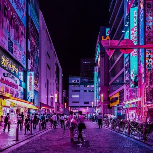 aaesthetic-angel: False Nostalgia Feeling nostalgic for a place or time that you’ve never been to before. 