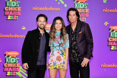 shhcosgrove:Nathan Kress, Miranda Cosgrove and Jerry Trainor attend Nickelodeon’s Kids’ Choice Award