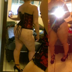 playm8te:  What do you think? New sexy outfit