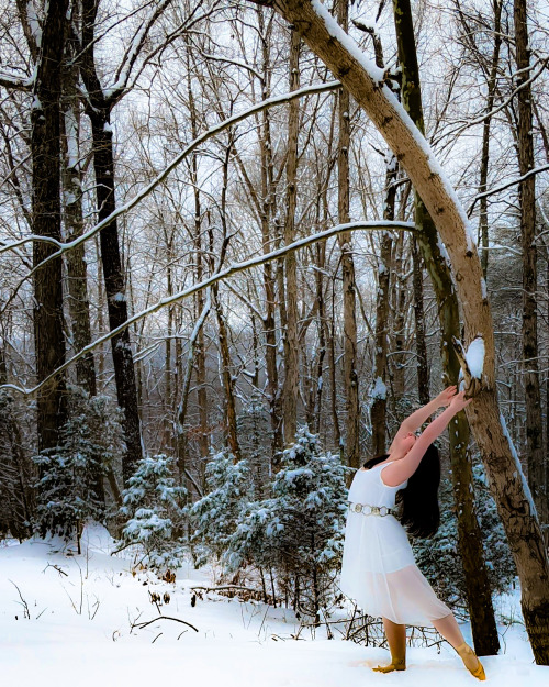 ballet snow photoshoot