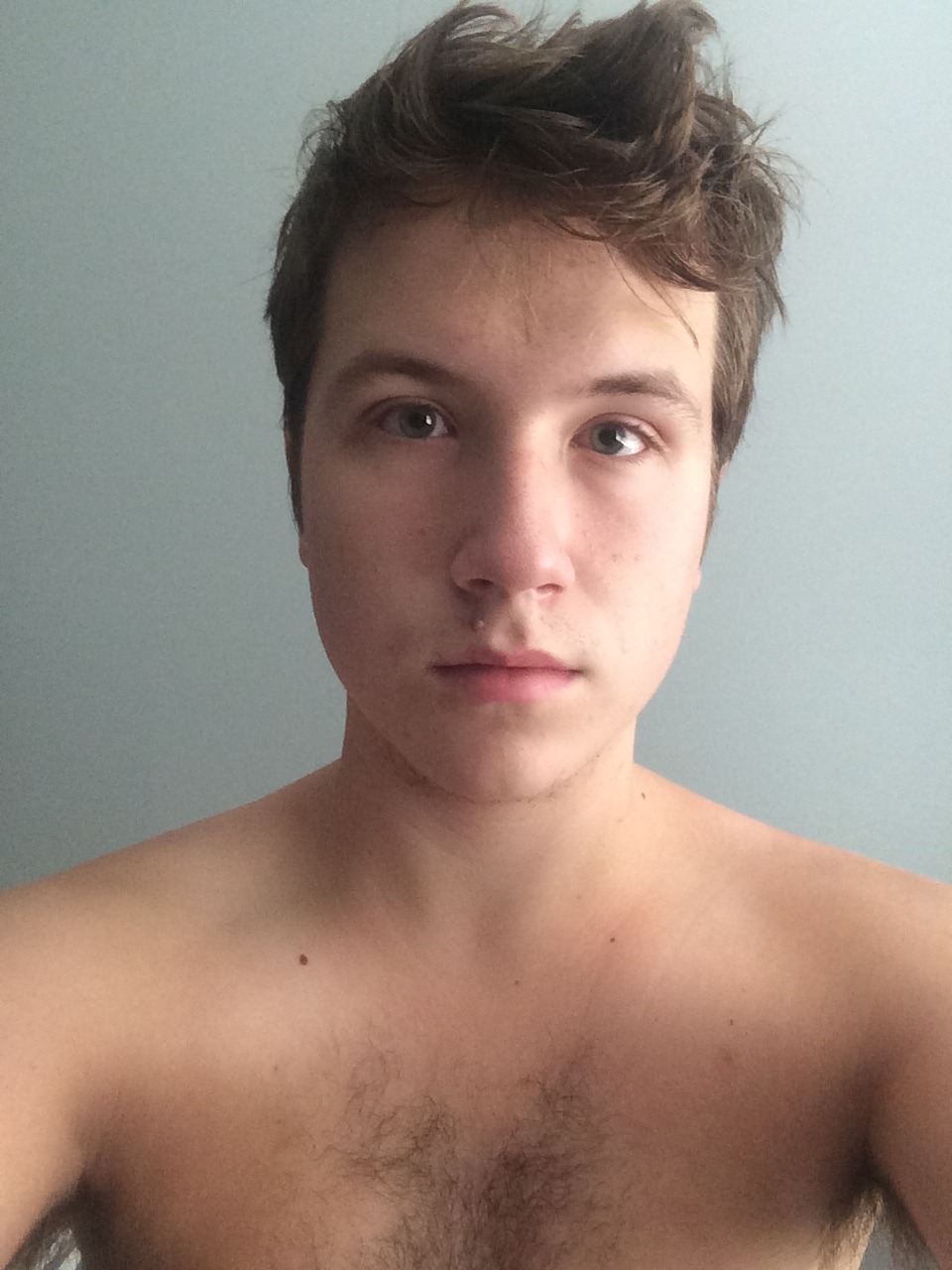 actuallynickiminaj:  i took a good selfie the other day 
