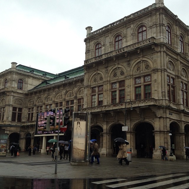 State Opera house  #vienna #Austria #latergram #leighbeetravel #architecture #rainy