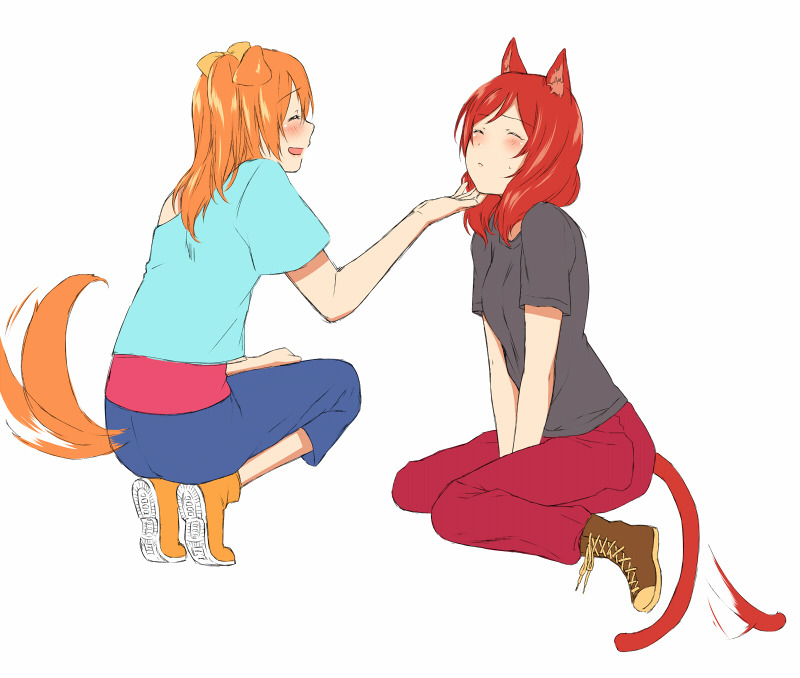 dog-girls-going-awoo:    kousaka honoka and nishikino maki (love live! and love live!