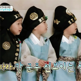 tablowjob:  Favorite Song Triplets Outfit [2/?]: Episode 55, “Traditional hanboks” 