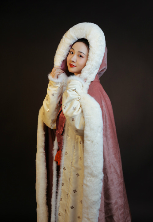 hanfugallery:chinese hanfu for winter by 踏云馆