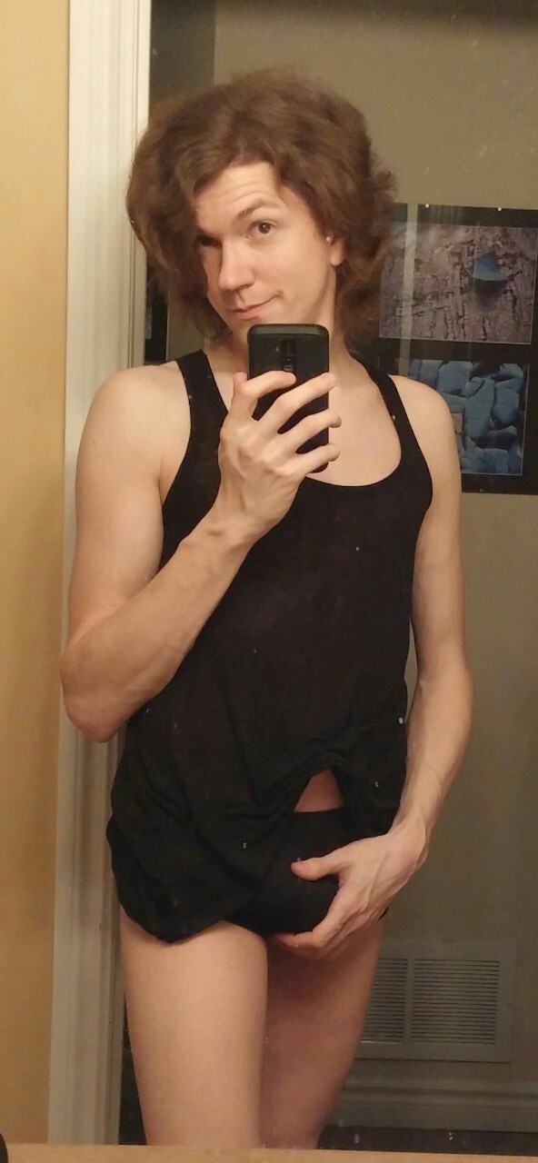 loverofcds:  victoriababycd:  Put this on to wear to bed and I got distracted…