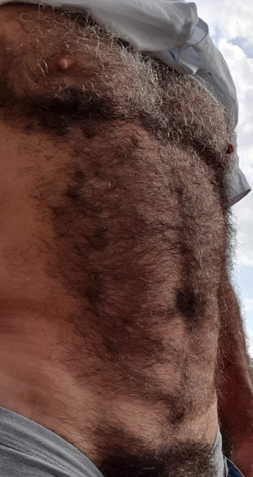 daddiesboy065:myhairymaturemanlove:yann29831:bivalente01:Very