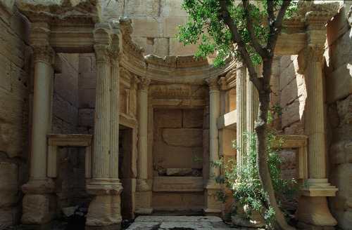 Temple of Ba’al ShaminPalmyra (Tadmor), Syria131 CE The temple of Baalshamin was a prostyle (h