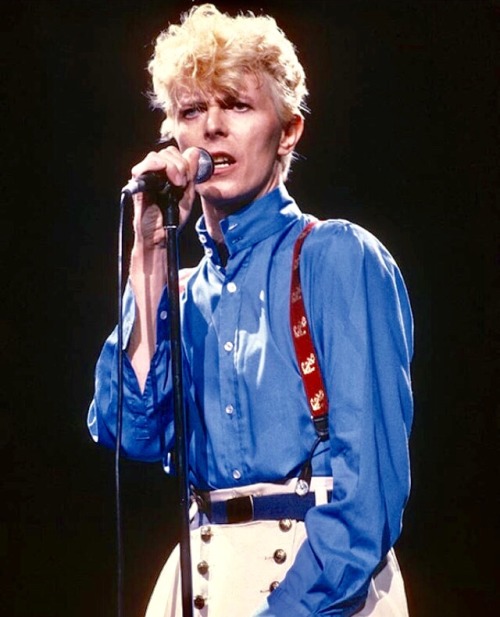 Photo by Bob Gruen - NYC 1983.