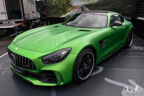 dreamer-garage: Mercedes-Benz AMG GTR ❤️