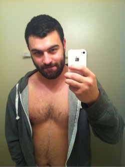 gaybearpix:  Hot men in your area are looking