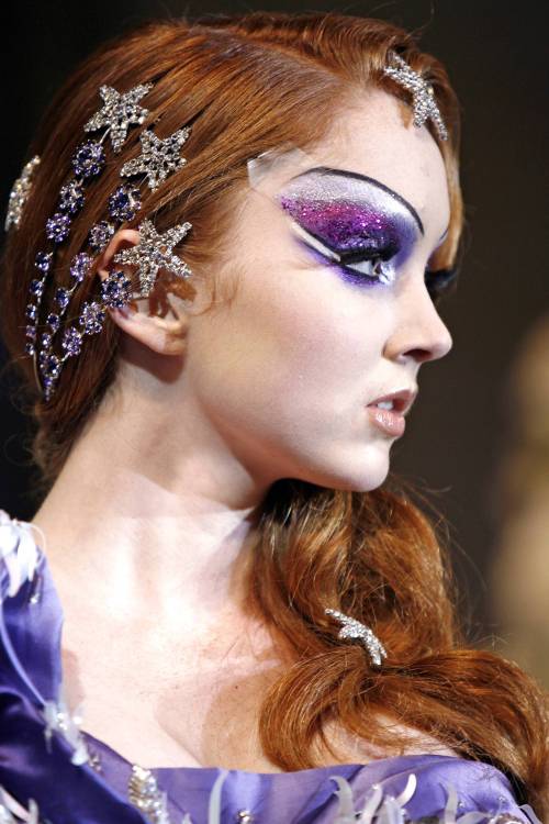 skaodi:    Lily Cole at Christian Dior Haute Couture Fall 2007.   
