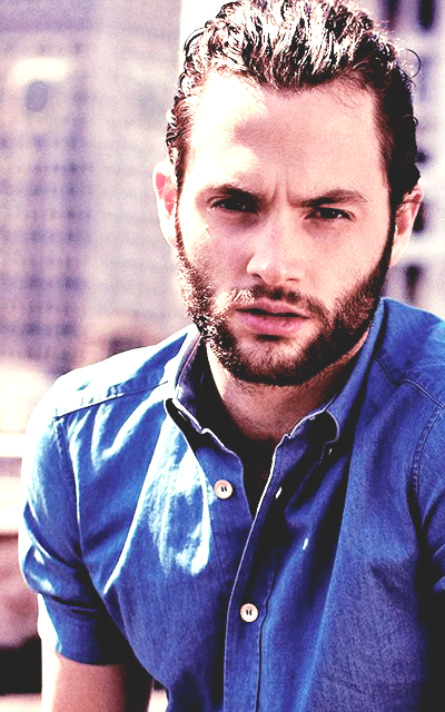 Penn Badgley 41df676f4575c4a5326ef54320a56a05a7db0da6