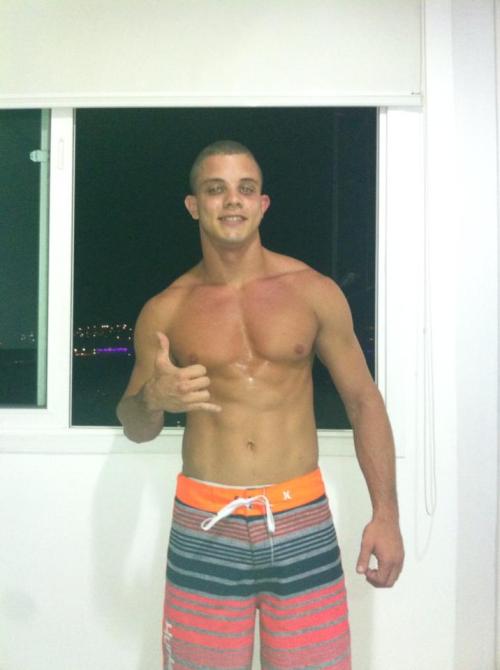 ksufraternitybrother:BRAZILIAN DUDEKSU-Frat Guy: Over 84,000 followers and 56,000 posts.Follow me at: ksufraternitybrother.tumblr.com