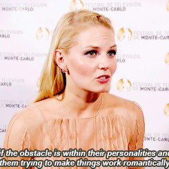 emmasneverland:  How do you think that relationship [Emma &amp; Hook] is going
