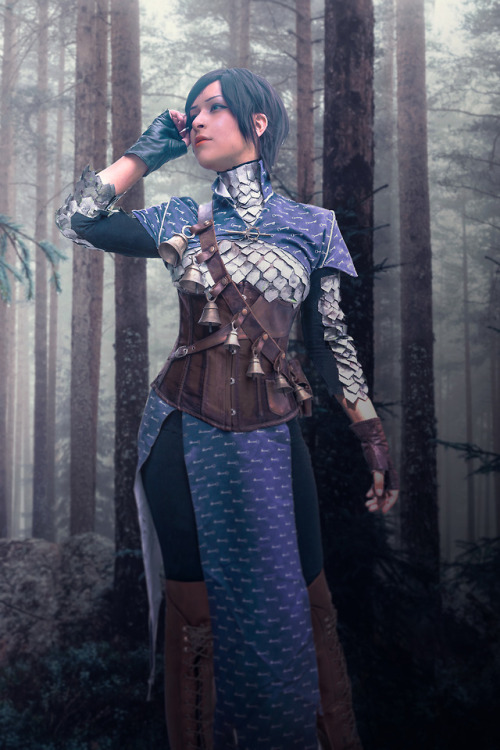 aicosu:My Sabriel cosplay. I finally did it. I accomplished my childhood dreams to be the abhorsen… 