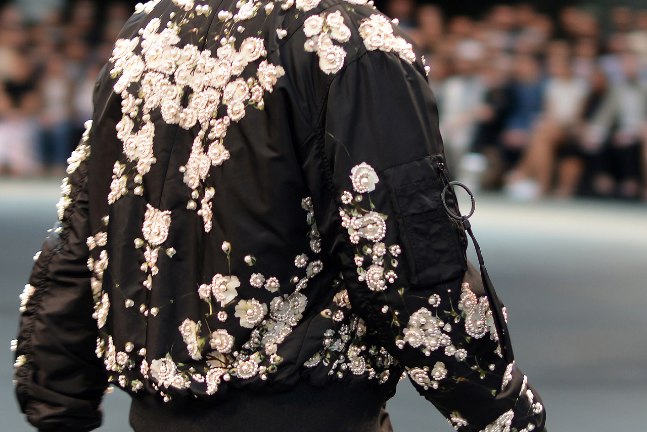 dilek-hanif:  Givenchy, SS, 2015 