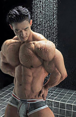 fagwhore4asianmasters:     Musclemorph  (Hardtrainer)  