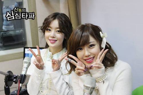 Jun Hyo Sung and SunHwa (Secret) - ShimShimTapa Radio Pic