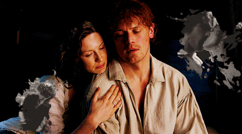 jamie-sgaoileadh-claire:  “Does it ever stop? The wanting you?“ “Even when I&rsquo