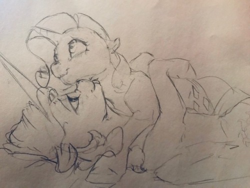 otherroyalbook: I felt like doodling some progressing snuggles x3