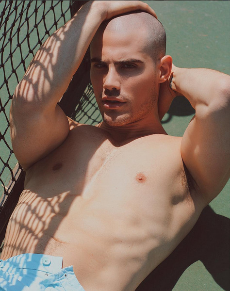 Male Celebrity Pits