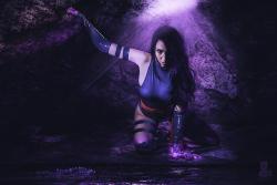 love-cosplaygirls:Psylocke by Jenifer Ann