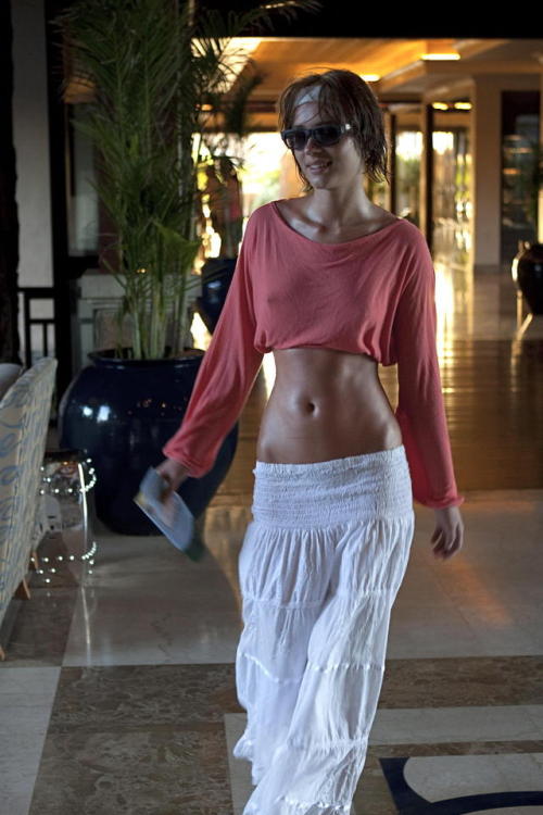 thataboygirl:  Jessica’s Pokies