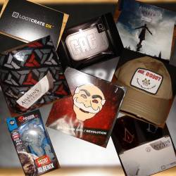 December 2016 Lootcrate DX Revolution #lootcratedx #lootcrate #revolution #assassinscreed #mrrobot #gearsofwar4 #lukecage #marvel