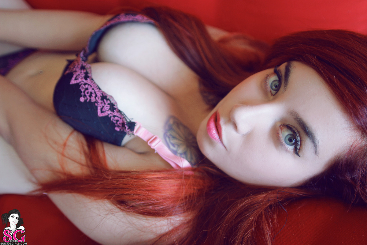 suicidegirlsalbum:  Crystmeth Suicide - Cherry: 45 images