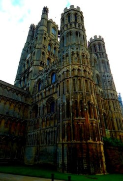 Fuckitandmovetobritain: Great Britain: Ely Cathedral, Gloucester Cathedral, Wells