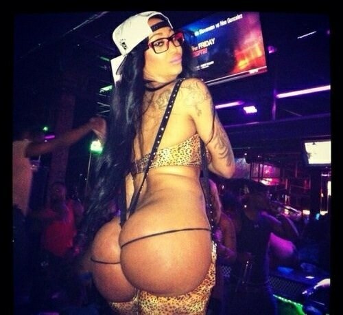 poundtheround:  Pound The Round - A blog for the dedicated.. addicted.. &amp;
